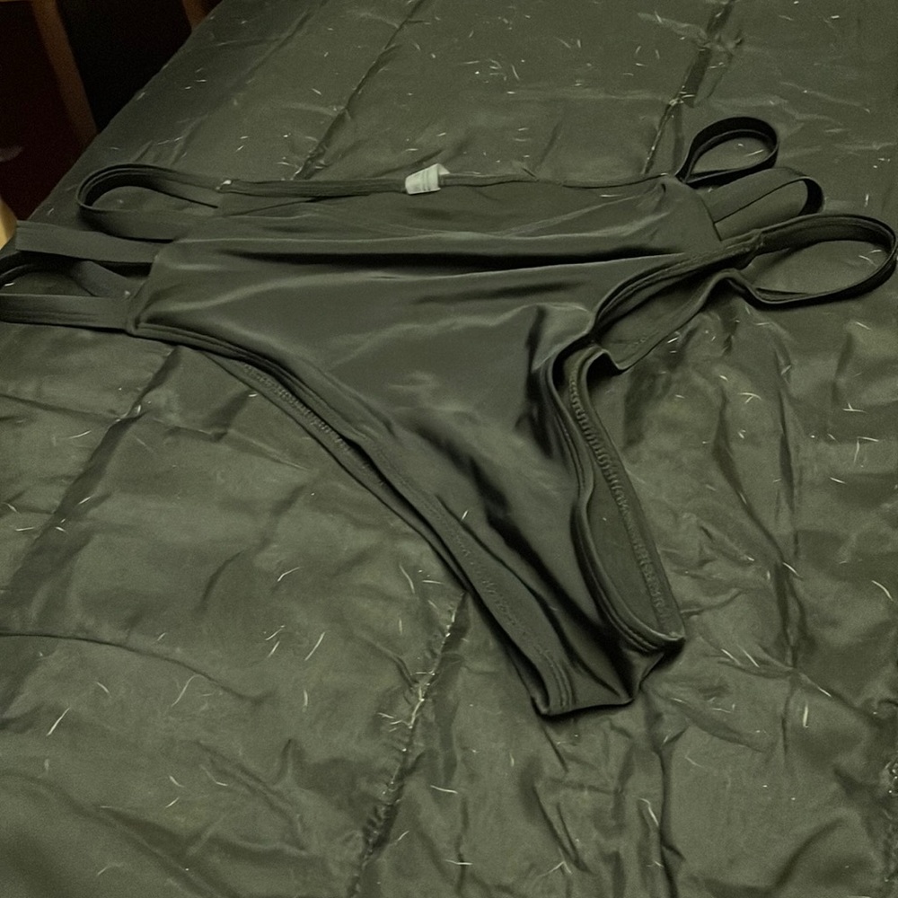 Swim suit bottoms